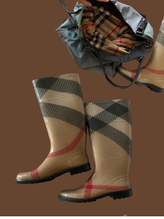 Burberry Shoes - Burberry Tan Plaid Women's Rain Boots